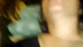 Ragazza appassionata ...