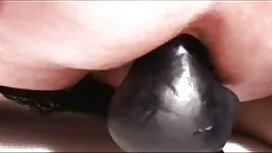 La tua ragazza, mamm ...