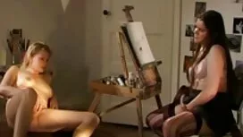 Una giovane ragazza  ...